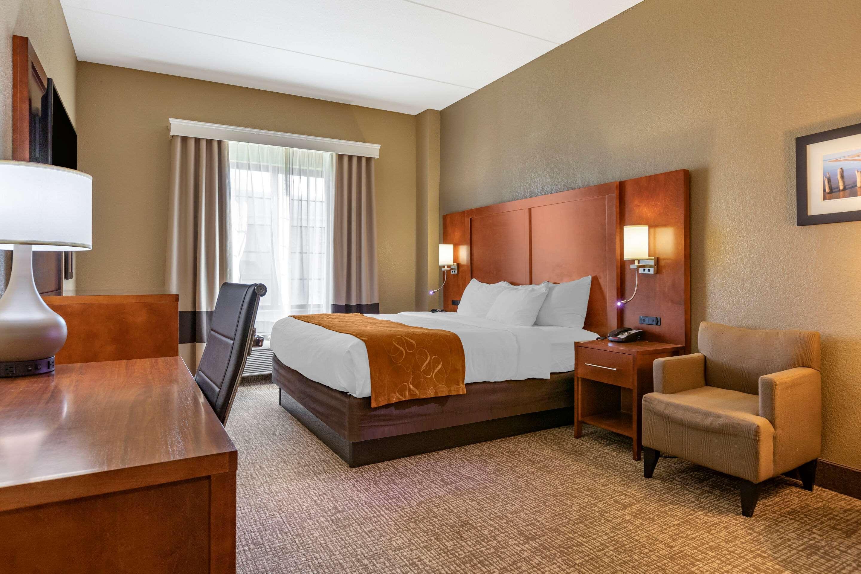 Comfort Suites Grand Rapids South Kentwood Экстерьер фото