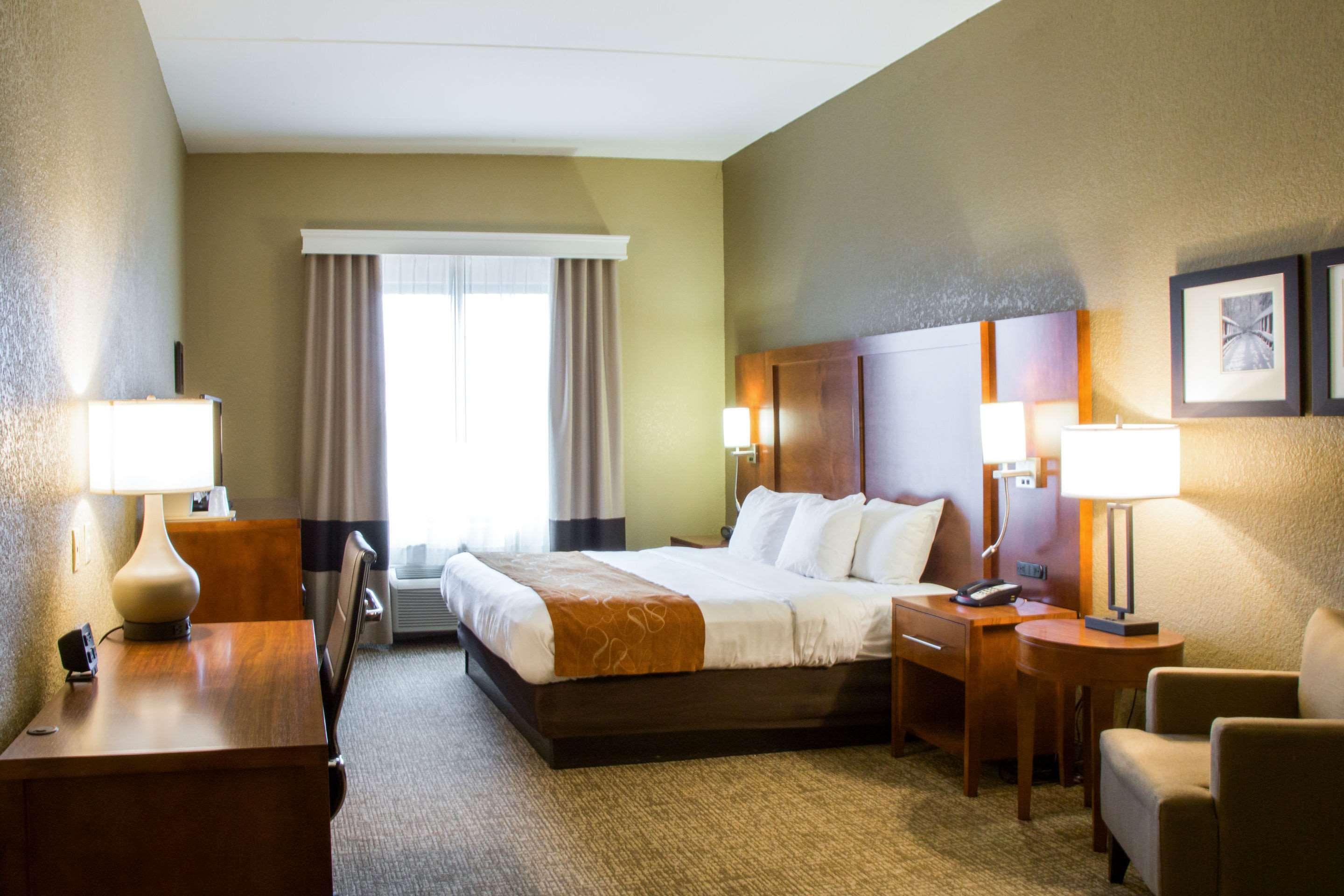 Comfort Suites Grand Rapids South Kentwood Экстерьер фото