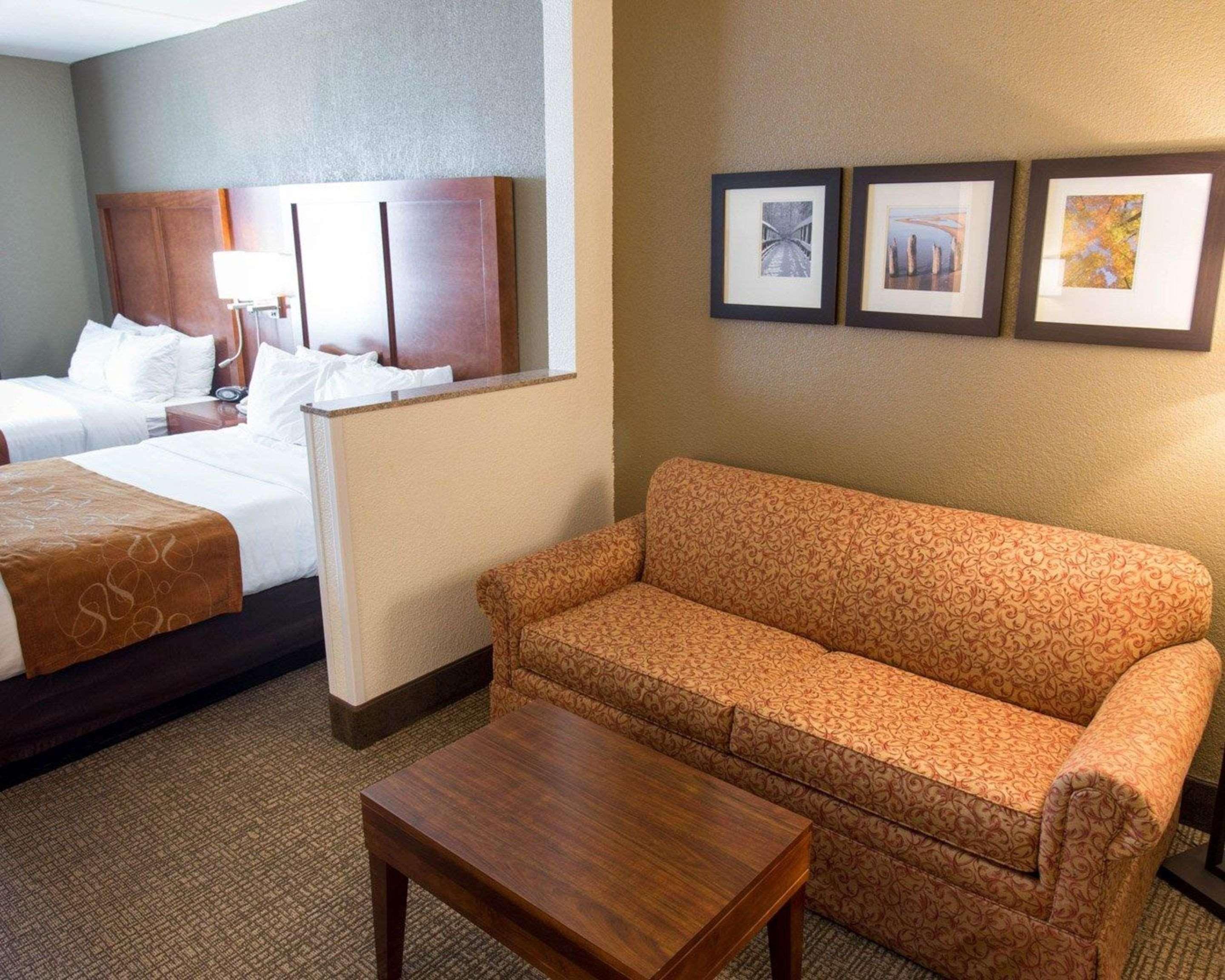 Comfort Suites Grand Rapids South Kentwood Экстерьер фото